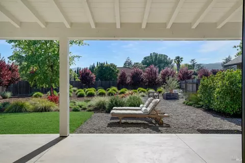 Exterior - 1122 Elm Ave, Sonoma, CA 95476 photo 5 of 22