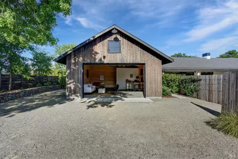 Exterior - 1122 Elm Ave, Sonoma, CA 95476 photo 16 of 22
