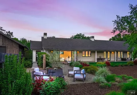 1122 Elm Ave, Sonoma, CA 95476