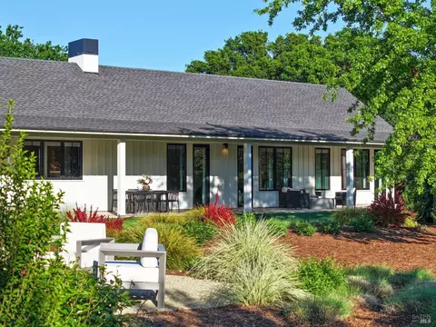 Exterior - 1122 Elm Ave, Sonoma, CA 95476 photo 7 of 22