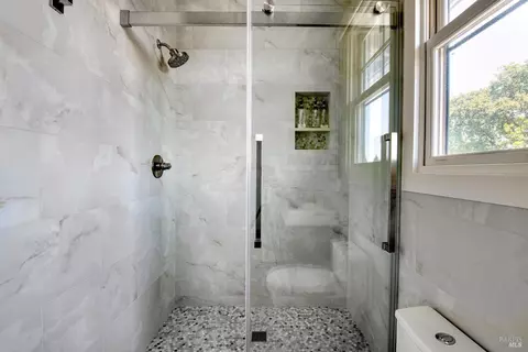Bath - 580 E 6th St, Sonoma, CA 95476 photo 6 of 6