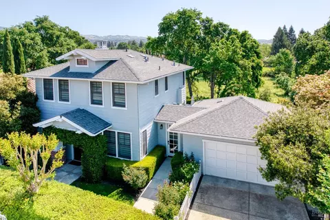 Exterior - 580 E 6th St, Sonoma, CA 95476 photo 2 of 8
