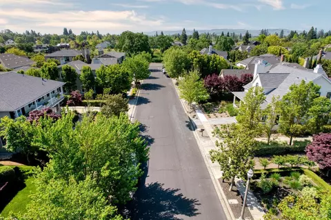 View/Area - 580 E 6th St, Sonoma, CA 95476 photo 2 of 2