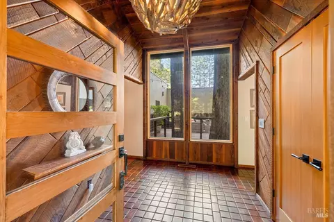 Entry Way - 17090 Fitzpatrick Ln, Occidental, CA 95465 photo 1 of 3