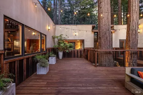 Exterior - 17090 Fitzpatrick Ln, Occidental, CA 95465 photo 22 of 57