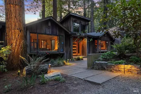 Exterior - 17090 Fitzpatrick Ln, Occidental, CA 95465 photo 4 of 57