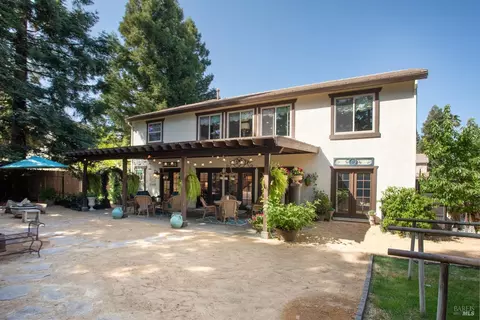 Exterior - 1635 Sequoia Way, Dixon, CA 95620 photo 7 of 28