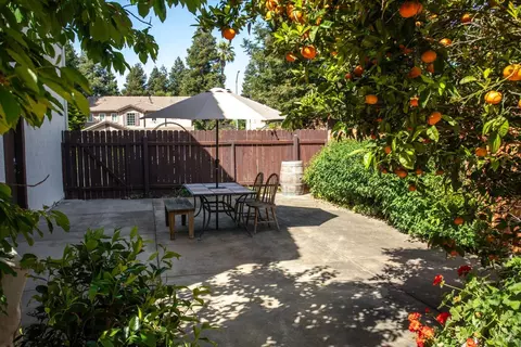 Exterior - 1635 Sequoia Way, Dixon, CA 95620 photo 20 of 28