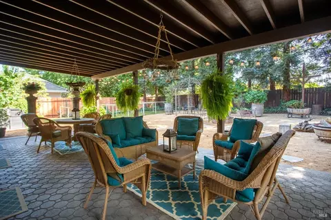 Exterior - 1635 Sequoia Way, Dixon, CA 95620 photo 12 of 28