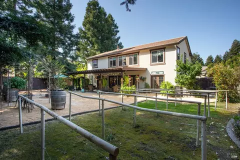 Exterior - 1635 Sequoia Way, Dixon, CA 95620 photo 16 of 28