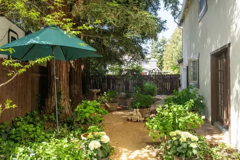Exterior - 1635 Sequoia Way, Dixon, CA 95620 photo 26 of 28