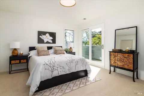 Bedroom - 612 Wateree St, Sausalito, CA 94965 photo 1 of 4