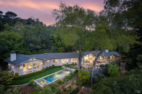 7 Acorn Way, Kentfield, CA 94904