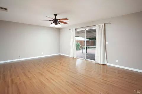 455 Priddy Dr, Dixon, CA 95620 photo 9