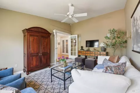 Living - 119 Smith Ct, Healdsburg, CA 95448 photo 4 of 6