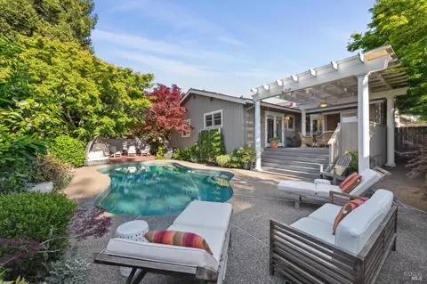 Other - 119 Smith Ct, Healdsburg, CA 95448 photo 1 of 6