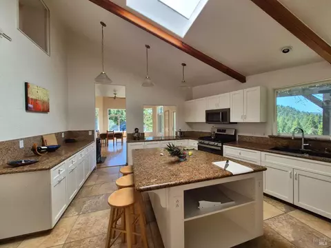 Kitchen - 16770 Branscomb Rd, Branscomb, CA 95417 photo 3 of 5
