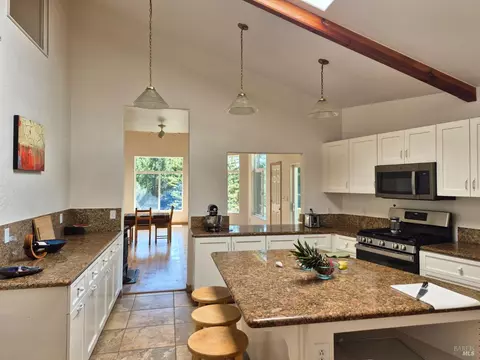 Kitchen - 16770 Branscomb Rd, Branscomb, CA 95417 photo 4 of 5