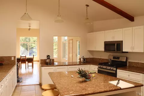 Kitchen - 16770 Branscomb Rd, Branscomb, CA 95417 photo 2 of 5