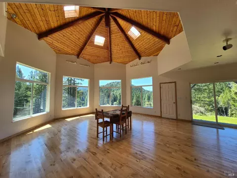 Living - 16770 Branscomb Rd, Branscomb, CA 95417 photo 1 of 5