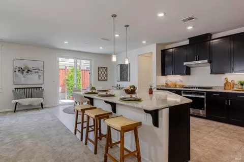 5826 Kittyhawk Pl, Rohnert Park, CA 94928