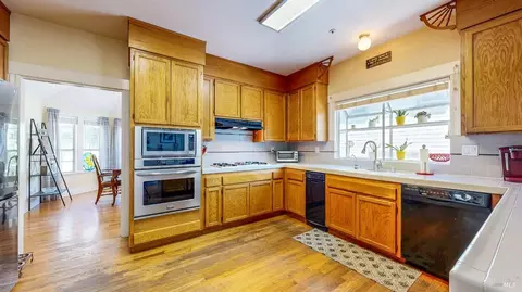 Kitchen - 125 Oakbrook Ln, Cloverdale, CA 95425 photo 1 of 3