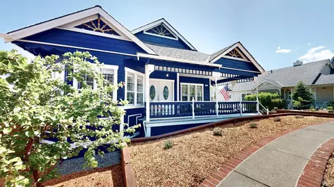 Exterior - 125 Oakbrook Ln, Cloverdale, CA 95425 photo 2 of 17