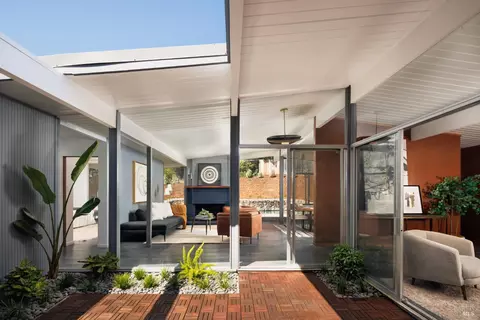 1295 Idylberry Rd, San Rafael, CA 94903