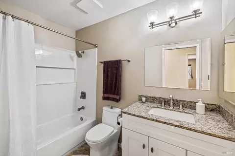 2085 Harte Ct, Fairfield, CA 94533 photo 12