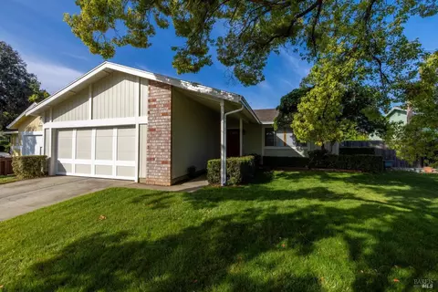 2085 Harte Ct, Fairfield, CA 94533