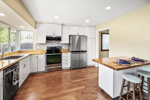 2085 Harte Ct, Fairfield, CA 94533 photo 9