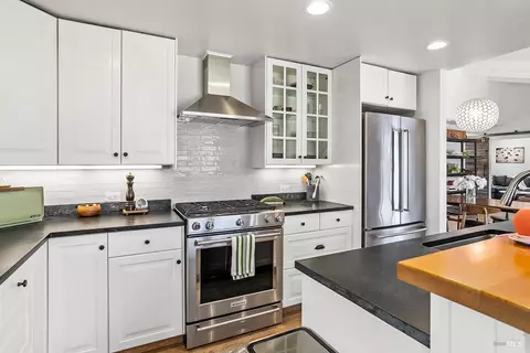 Kitchen - 229 Cardinal Rd, Mill Valley, CA 94941 photo 1 of 3