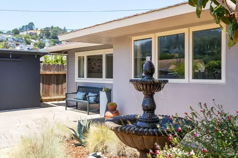 Exterior - 229 Cardinal Rd, Mill Valley, CA 94941 photo 9 of 17