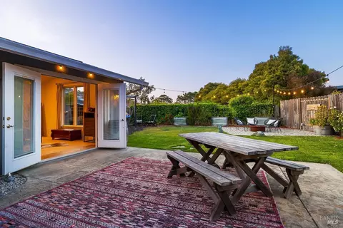 Exterior - 229 Cardinal Rd, Mill Valley, CA 94941 photo 13 of 17