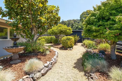 Exterior - 229 Cardinal Rd, Mill Valley, CA 94941 photo 8 of 17