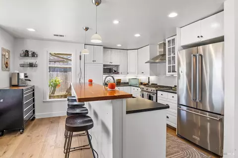Kitchen - 229 Cardinal Rd, Mill Valley, CA 94941 photo 2 of 3