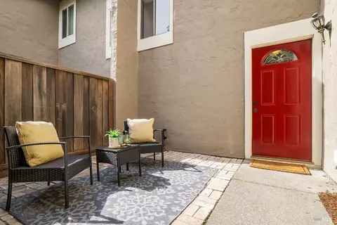 Exterior - 728 Walnut Ct, Novato, CA 94945 photo 1 of 6