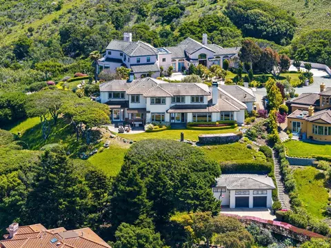 View/Area - 205 Taylor Rd, Tiburon, CA 94920 photo 2 of 4