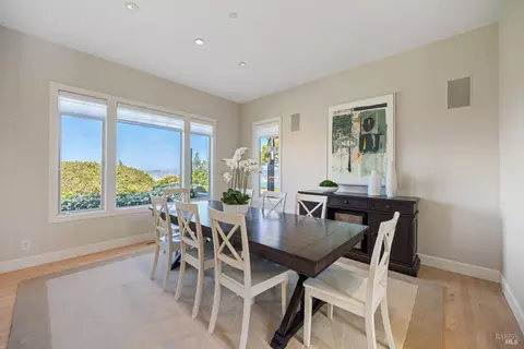 Dining - 205 Taylor Rd, Tiburon, CA 94920 photo 2 of 5