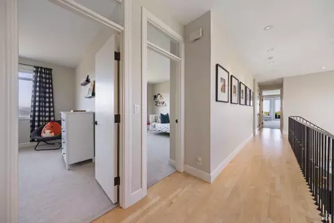 Entry Way - 205 Taylor Rd, Tiburon, CA 94920 photo 4 of 5