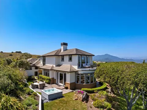 Exterior - 205 Taylor Rd, Tiburon, CA 94920 photo 1 of 14