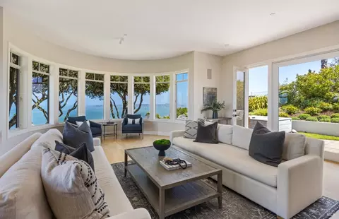 Living - 205 Taylor Rd, Tiburon, CA 94920 photo 6 of 7
