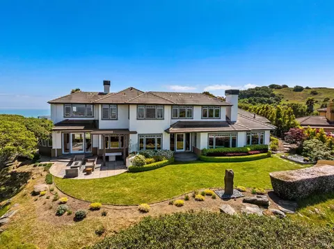 Exterior - 205 Taylor Rd, Tiburon, CA 94920 photo 10 of 14