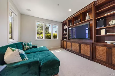 Other - 205 Taylor Rd, Tiburon, CA 94920 photo 5 of 9