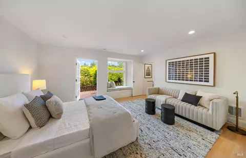 Bedroom - 44 Mirabel Ave, Mill Valley, CA 94941 photo 10 of 12