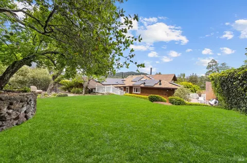 Exterior - 44 Mirabel Ave, Mill Valley, CA 94941 photo 13 of 16