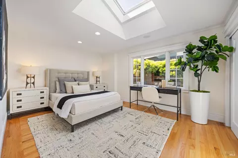 Bedroom - 44 Mirabel Ave, Mill Valley, CA 94941 photo 4 of 12