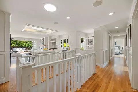 Entry Way - 44 Mirabel Ave, Mill Valley, CA 94941 photo 5 of 7
