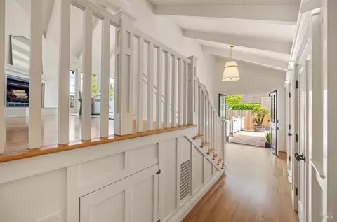 Entry Way - 44 Mirabel Ave, Mill Valley, CA 94941 photo 4 of 7