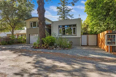 181 E Orchard Ave, Sonoma, CA 95476